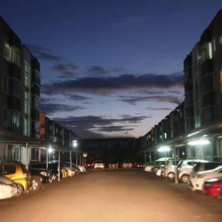 Cybercity Ph1 Near Kkia By Family Homestay Donggongon Eksteriør billede