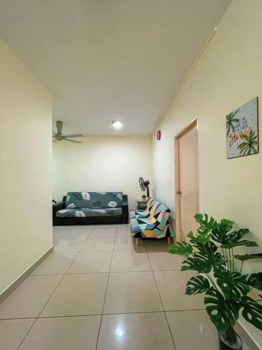 Cybercity Ph1 Near Kkia By Family Homestay Donggongon Eksteriør billede